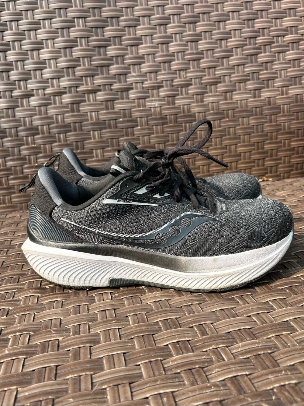 Saucony Women’s Echelon Athletic Shoes Size 8.5